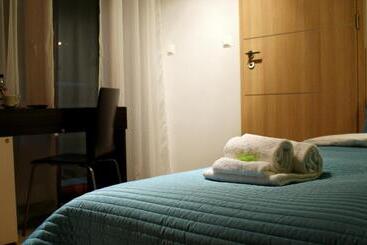 هتل Villa Modlin Airport