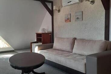 酒店 Villa Rafa