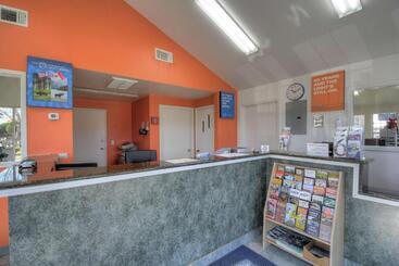 Motel 6kerrville, Tx