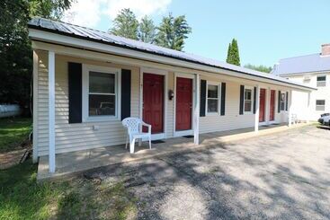 The Villager Motel