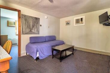 The Villager Motel