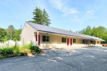 The Villager Motel