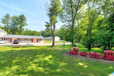 The Villager Motel