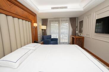 هتل Anemon Bursa