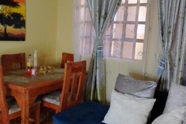 تختخواب و صبحانه Immara Bnb