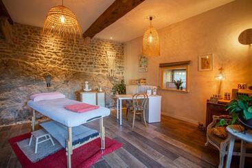 تختخواب و صبحانه La Fée Capucine   Chambres Et Table D Hôtes   Espace Bien être Et Massages