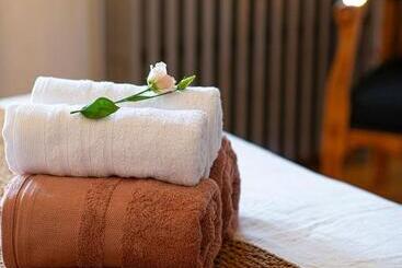 تختخواب و صبحانه La Fée Capucine   Chambres Et Table D Hôtes   Espace Bien être Et Massages