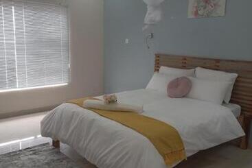 Chaya Accommodation B&b And Self Catering