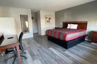 Coachlight Motel