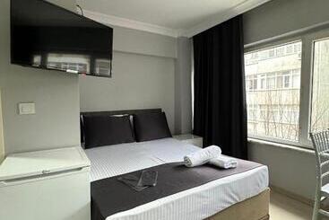 Foryou Sui̇t Otel