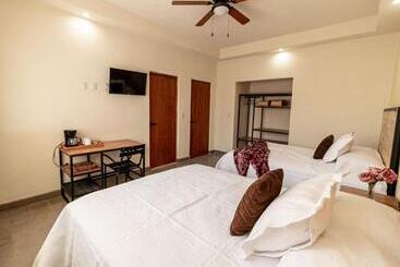هتل Casa María Teresa