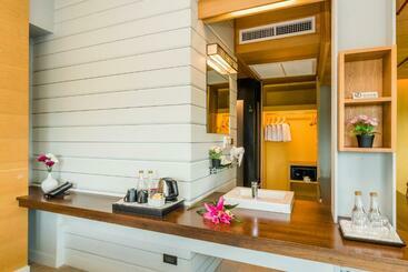 هتل Dang Derm In The Park Khaosan