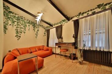 Impera Hotel   Special Category