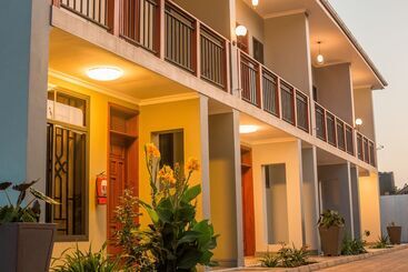 Medan Hotel & Apartments