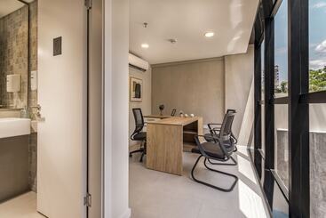 هتل único   Stay & Residences By Ava