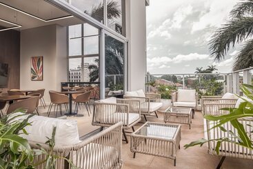 هتل único   Stay & Residences By Ava