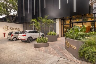 هتل único   Stay & Residences By Ava