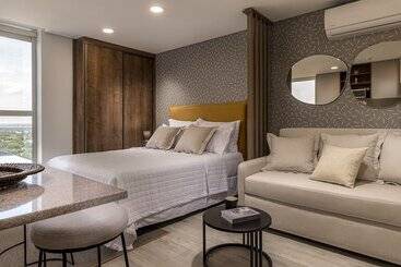 هتل único   Stay & Residences By Ava