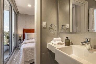 هتل único   Stay & Residences By Ava