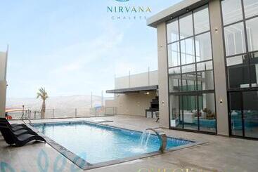 هتل Nirvana Chalets