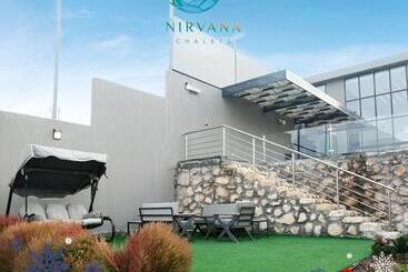 هتل Nirvana Chalets