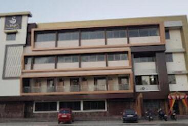 酒店 Samay Internatioal,nandikur