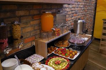 Mai İnci Otel