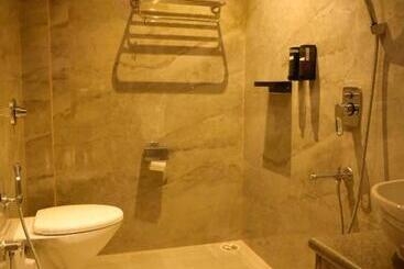 پانسیون Kesar Nivas Luxury Guest House