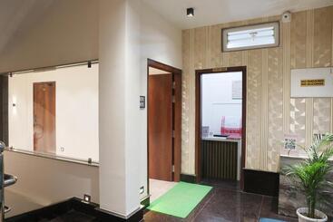 پانسیون Kesar Nivas Luxury Guest House