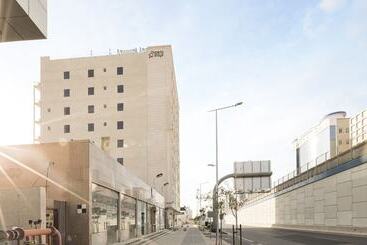 Stella Stays Olaya Tower 1
