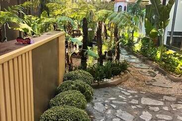 تختخواب و صبحانه Kim đồng Homestay