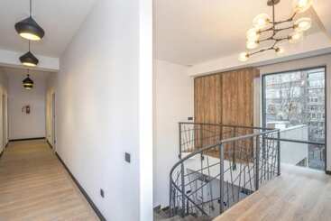 هتل Armena Hostel