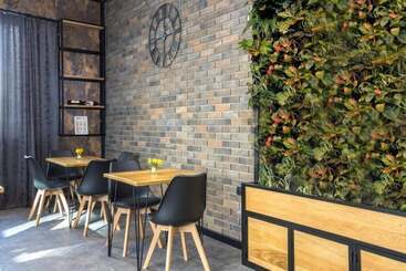 هتل Armena Hostel