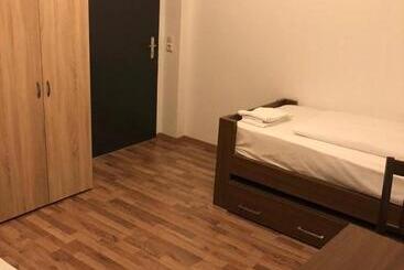 هتل Hostel Casa Andalucia