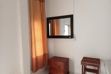 هتل Eagle Safari Cottage