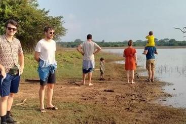 هتل Eagle Safari Cottage
