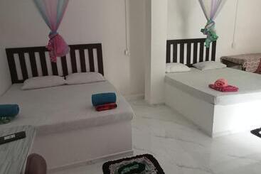 هتل Eagle Safari Cottage