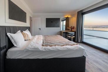 هتل Luna Residence