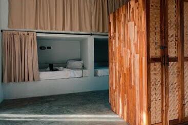 هتل Tukasa   Surfhouse