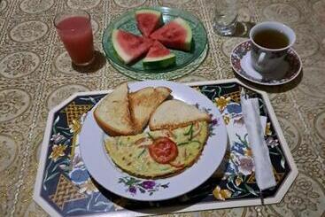 Kingston Airport Bed And Breakfast