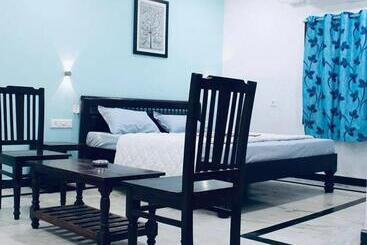 پانسیون Vcp Beach Resort