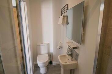 Self Service En Suite Rooms By Property Promise