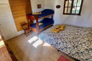 تختخواب و صبحانه El Cortijo Tinogasta