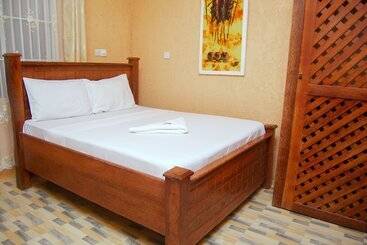 هتل Best Point Group Zanzibar