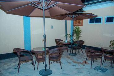 هتل Best Point Group Zanzibar