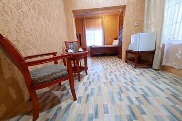 هتل Best Point Group Zanzibar