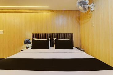 Collection O Hotel Bati Ghar And Resturant