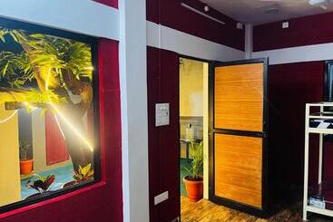 Hostel Kuruku Santhu Colive