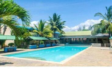 هتل Asins Holiday Inn