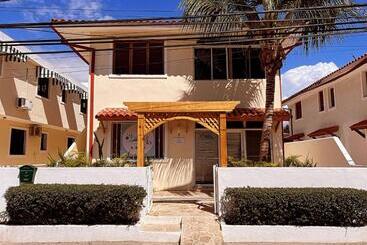 هتل Emy House